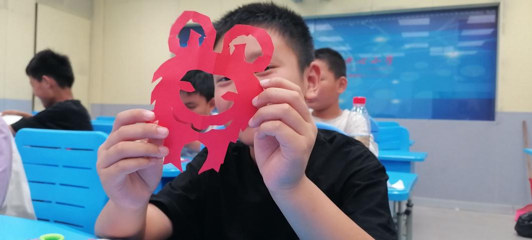 剪纸活动(1).jpg