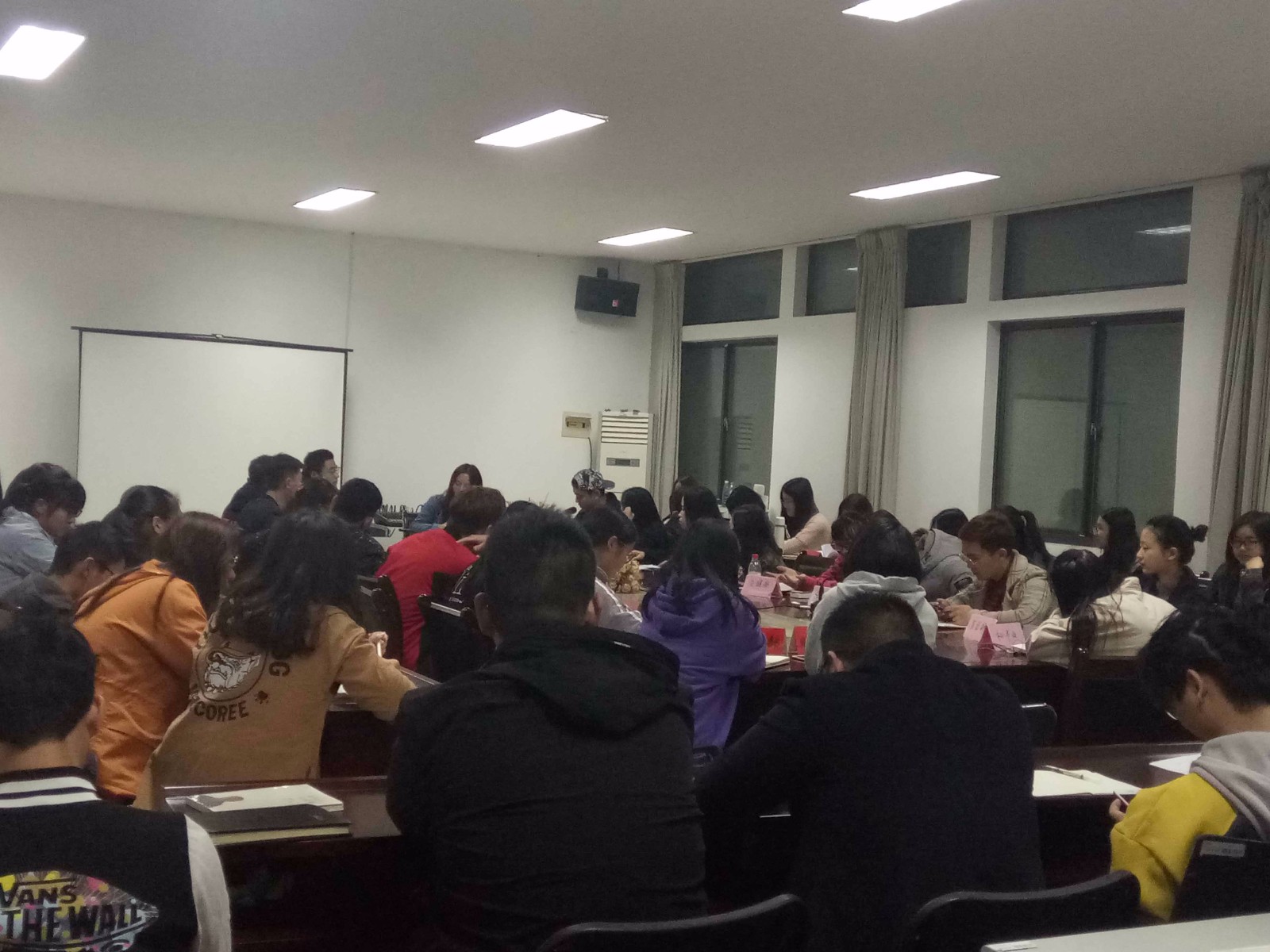 1542357978702017278.jpg 1542357978702017278.jpg