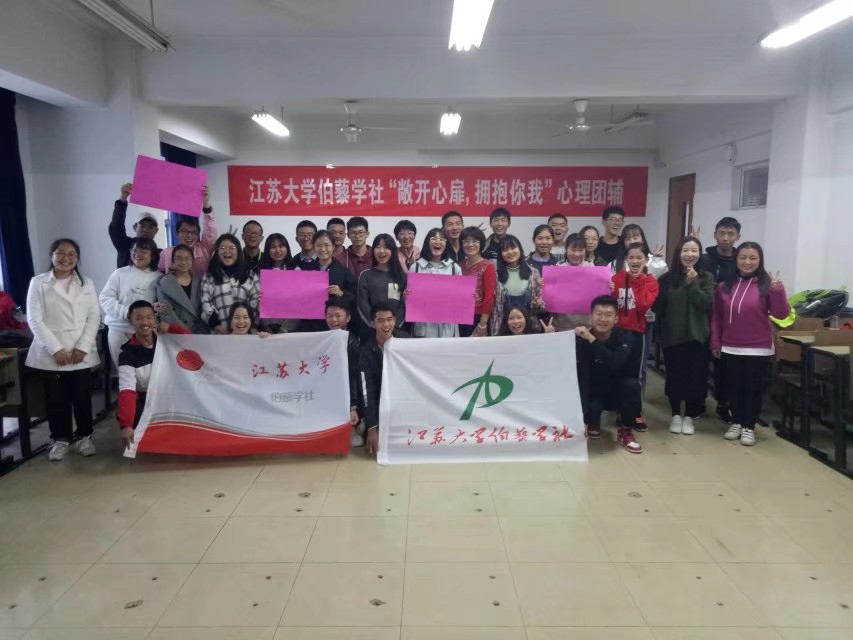 1542085856912003318.jpeg 1542085744887.jpeg