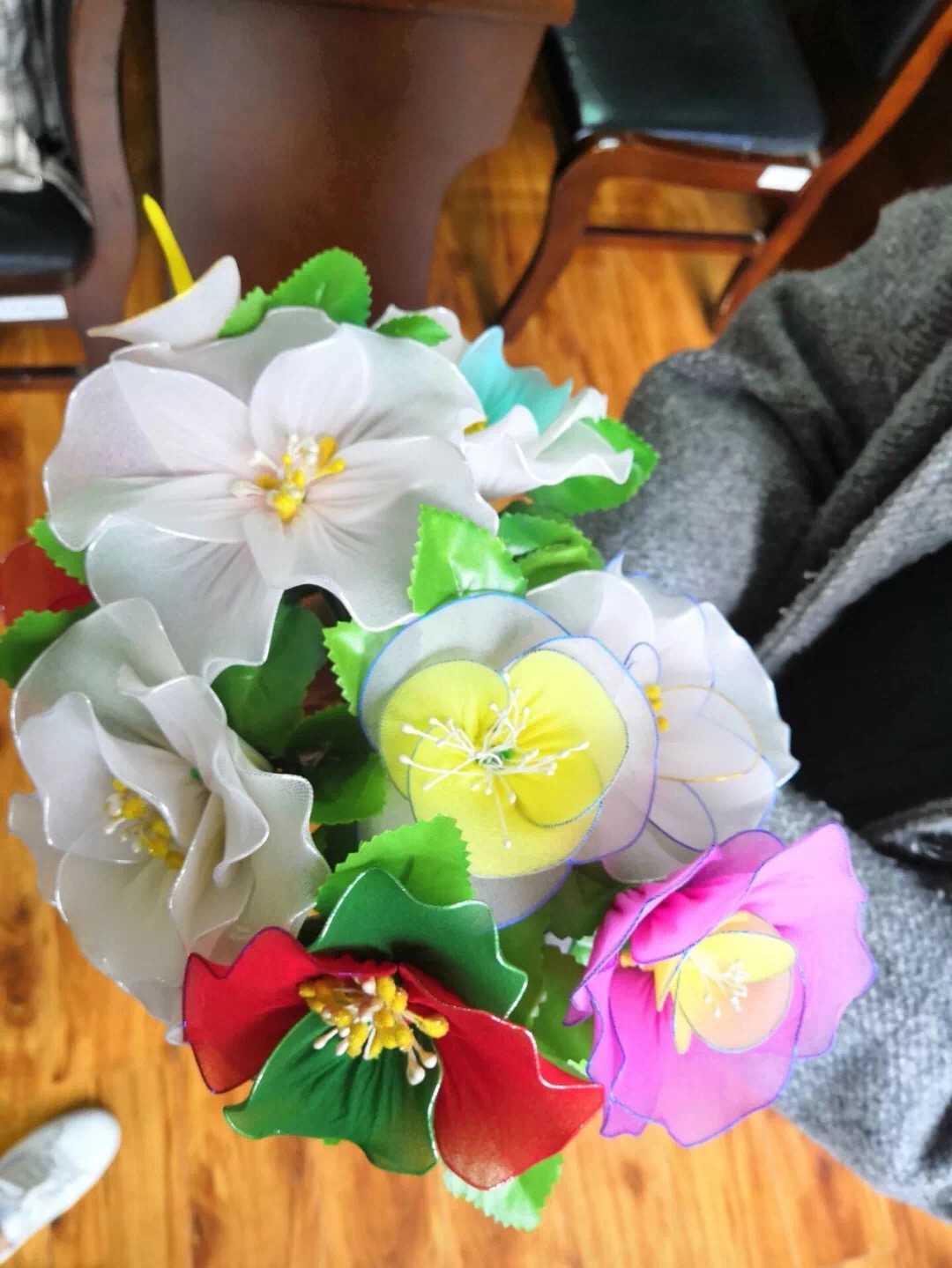 1541862559633030528.jpg IMG_6026.jpg