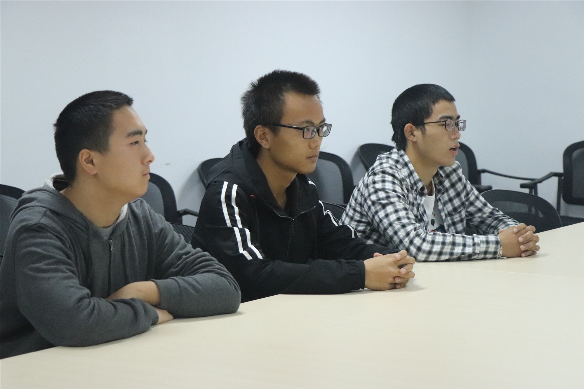 1541399173847037512.jpg 1541399173847037512.jpg