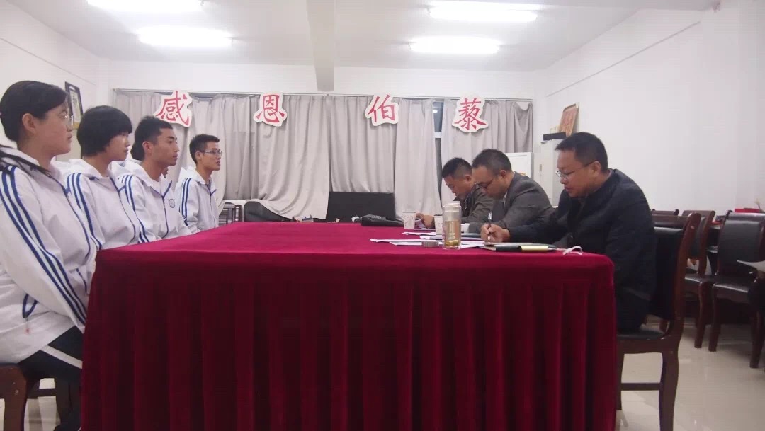 1541257037356039442.jpg IMG_5989.jpg