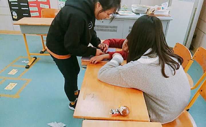 1541227985241052695.jpg A{GTZS(~IJH1(O1649RF8(T.jpg