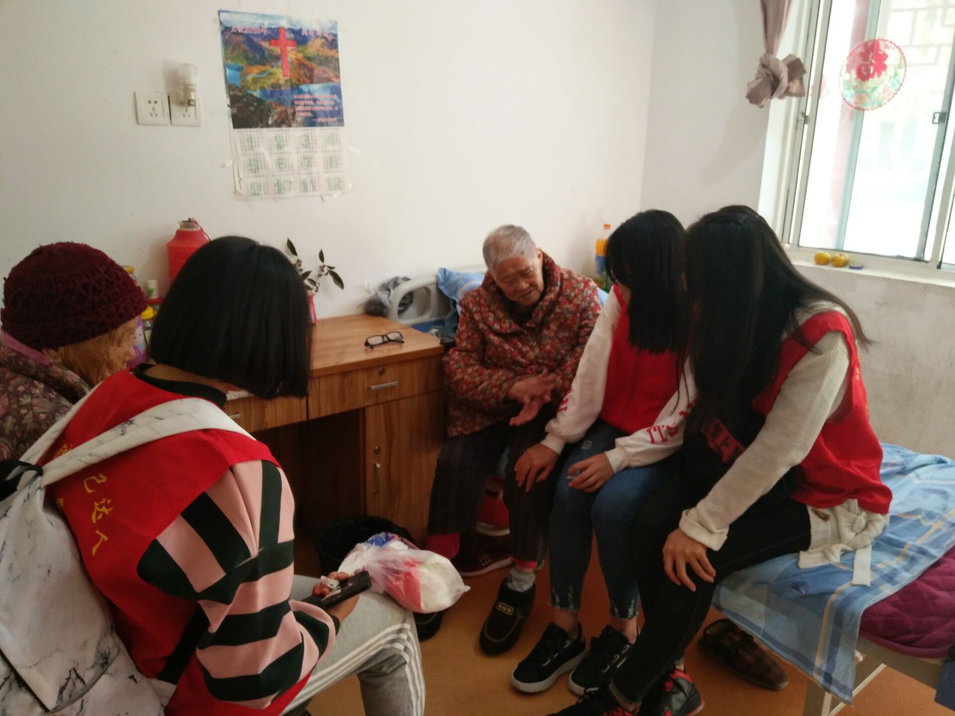 1540985304607076192.jpg 1540985304607076192.jpg