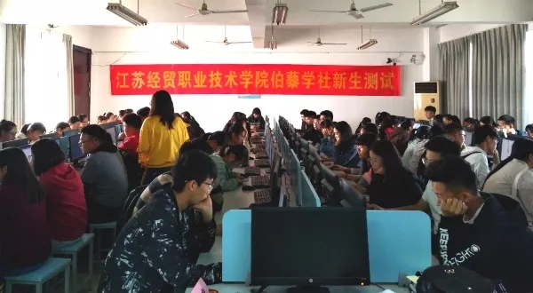 1540898272949044596.jpg 1540898272949044596.jpg