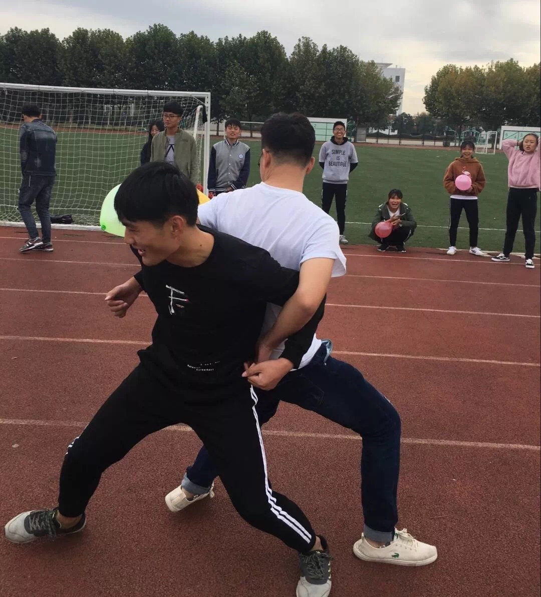 1540709416313052282.jpg IMG_5883.jpg