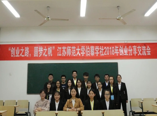 1540442931121030903.jpg mmexport1540442111286.jpg