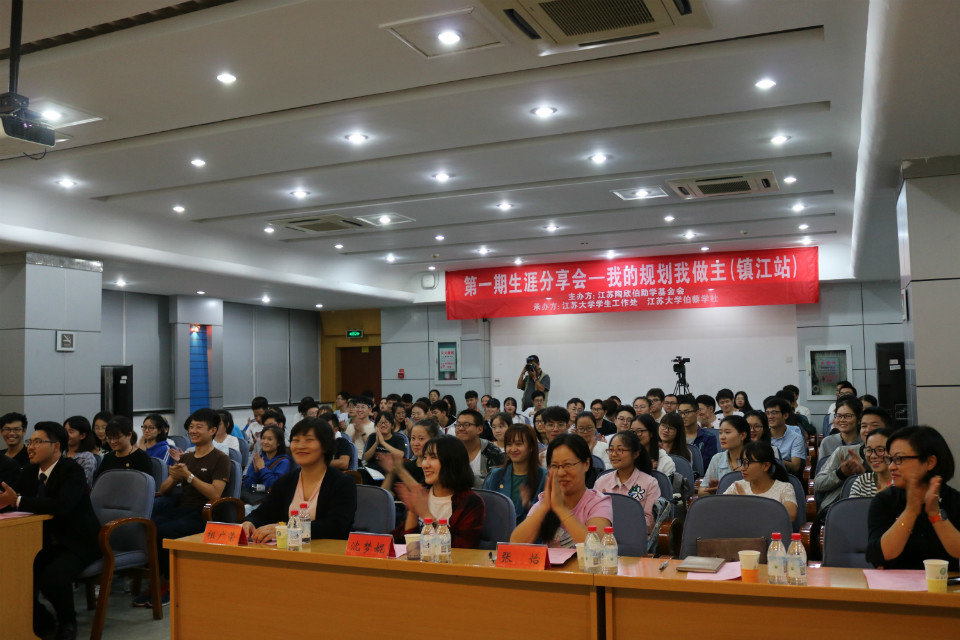 1538319927806052846.jpg null7f911bf5e3b126b3.jpg