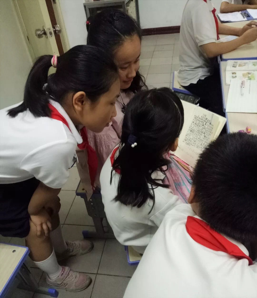 1537708500106099900.png 1537708500106099900.png