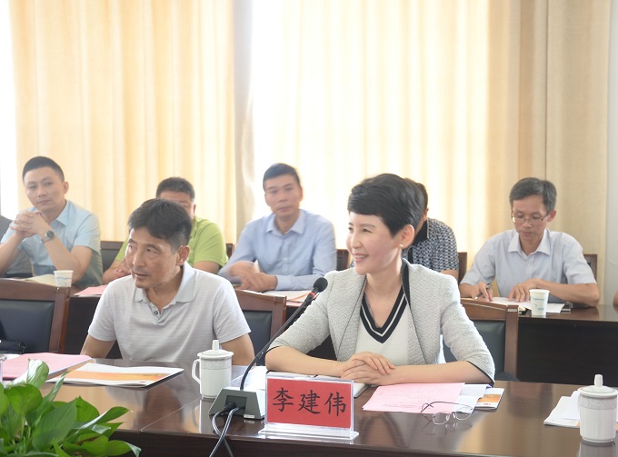 1529151945573031350.jpg 签约仪式6基金会代表讲话.jpg