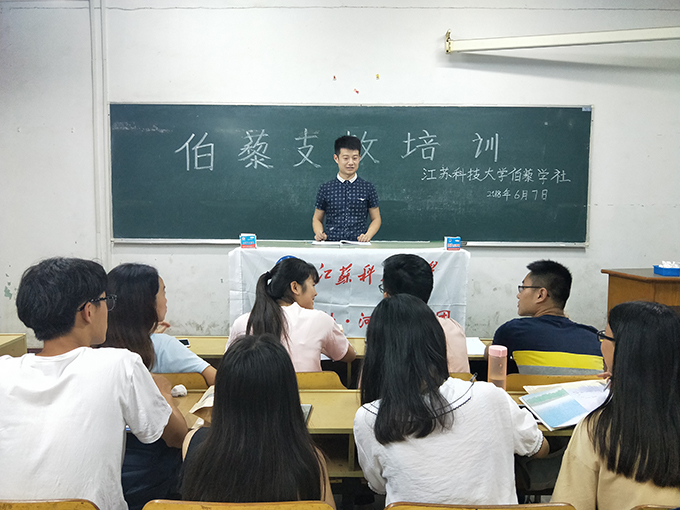 1528730129666040954.jpg IMG_006.jpg