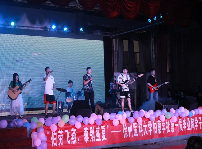 1528716630598076732.jpg IMG_7331.jpg