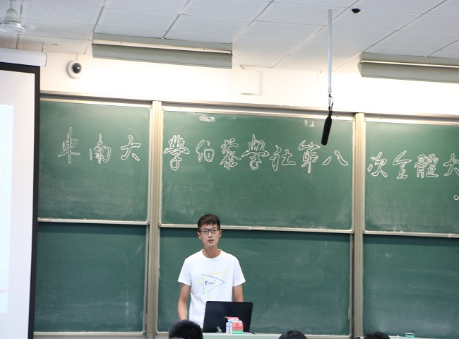 1528014279016015627.jpg IMG_9893.jpg