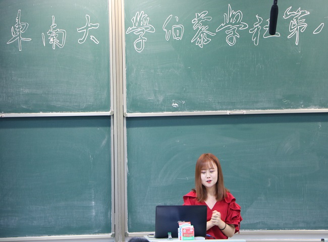 1528014289399057532.jpg IMG_9904.jpg