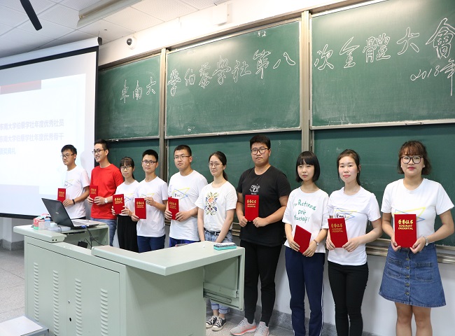 1528014333867031637.jpg IMG_9923.jpg