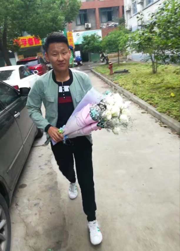 1527053322626092438.jpg IMG_20180522_221953.jpg