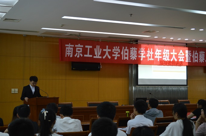 1526896567832051085.jpg 1526896567832051085.jpg