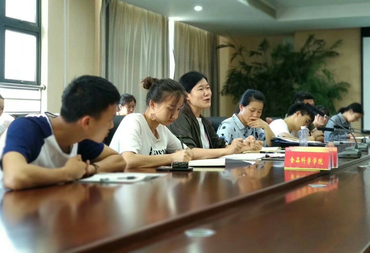 1526567784639013442.jpg 1526567784639013442.jpg