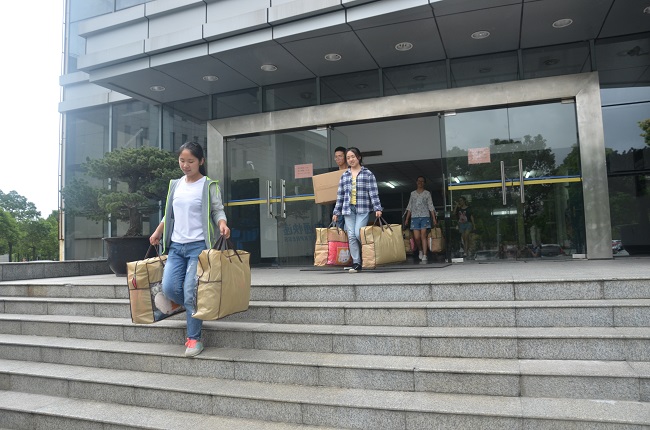 1506855775931043442.jpg DSC_4067.jpg