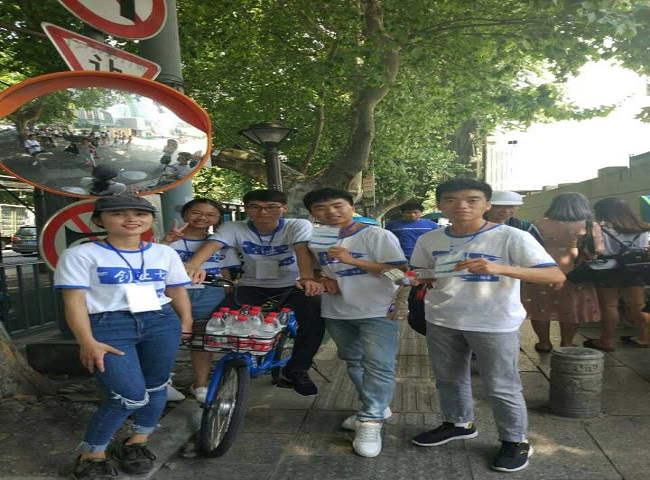 1500813360847002887.jpg 4d02bebe37435284.jpg