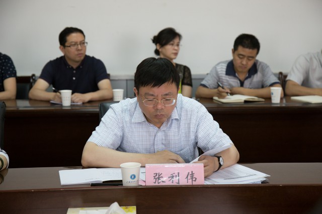 1496749346473051175.jpg 格式工厂签约仪式张利伟.jpg