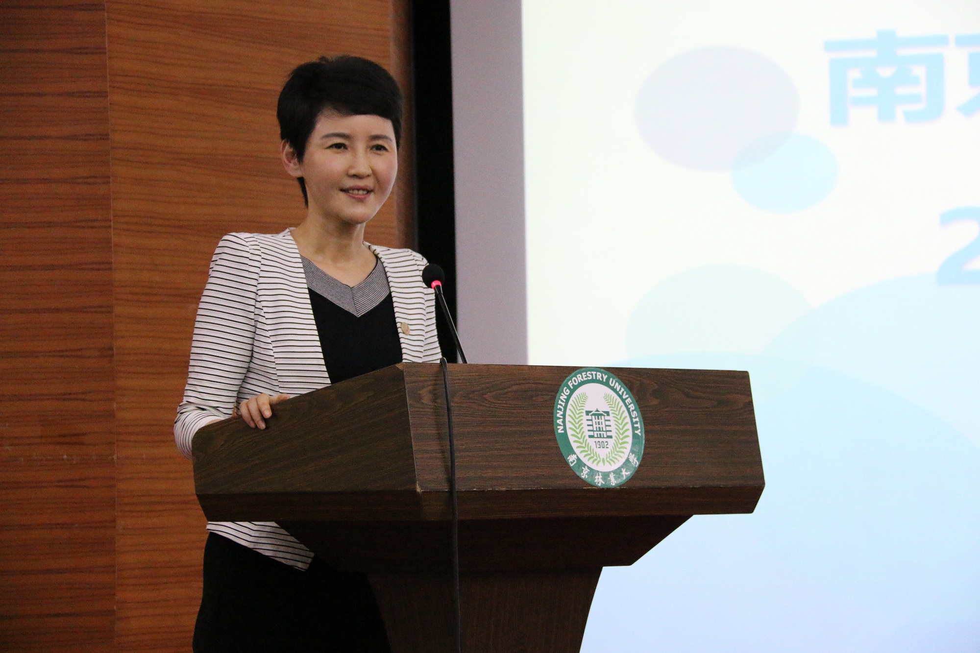 1495635541619037398.jpg 1495635541619037398.jpg