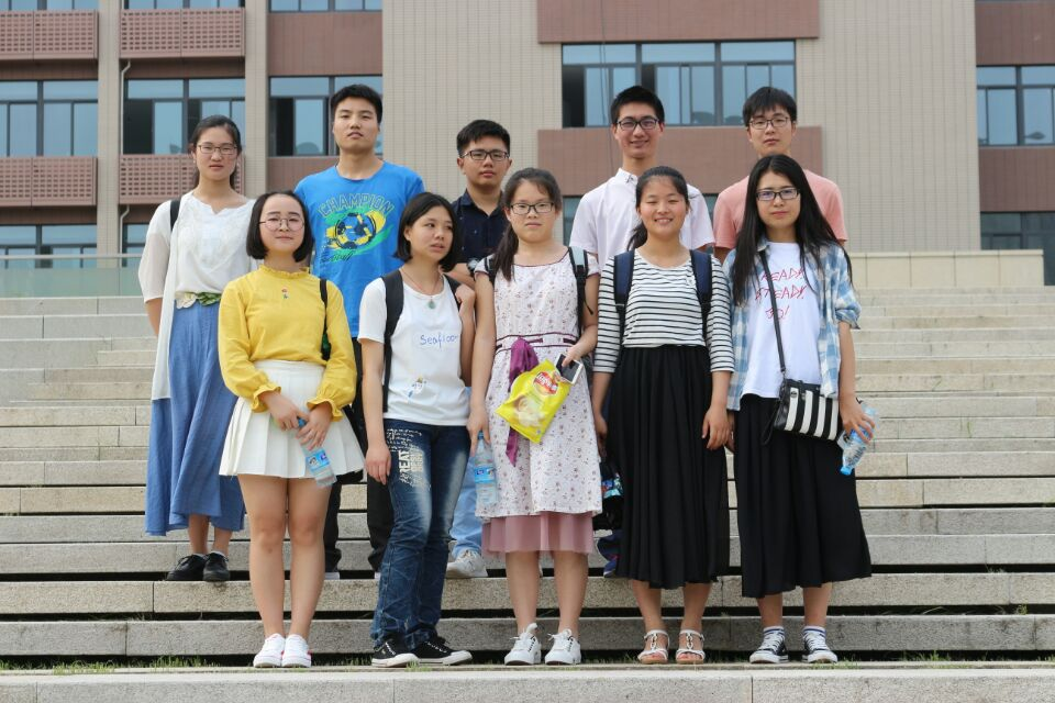 1494509617406079222.png blob.png