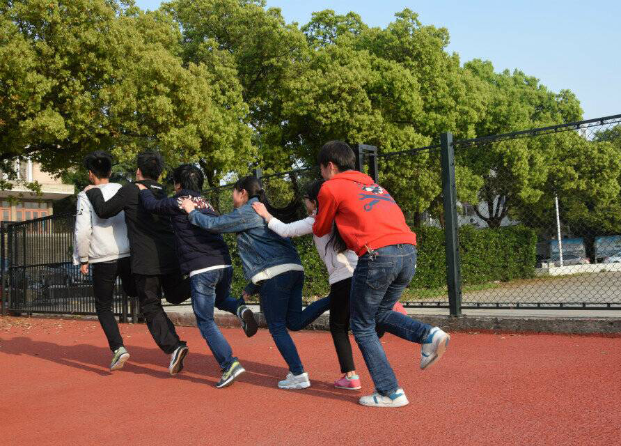 1492442120529096222.jpg 0999D6D5C20F6A51D0EE86BA3ADCBEB1.jpg