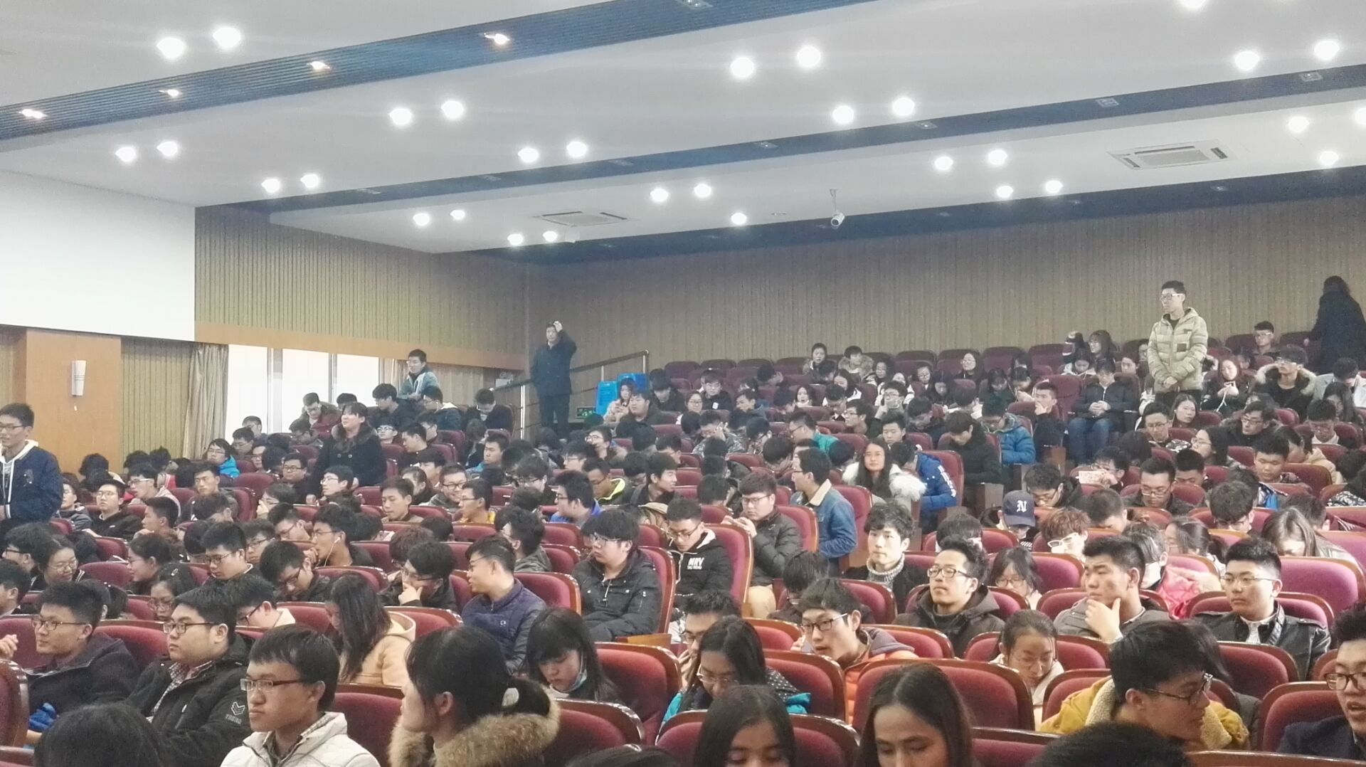 1490592911049048140.jpg 1490592911049048140.jpg