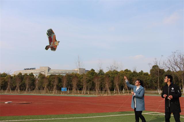 1490764930825041204.jpg 1490764930825041204.jpg