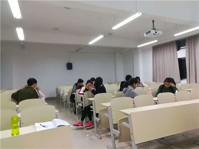 1488679398298010794.jpg Camera RollIMG_20170303_182227.jpg