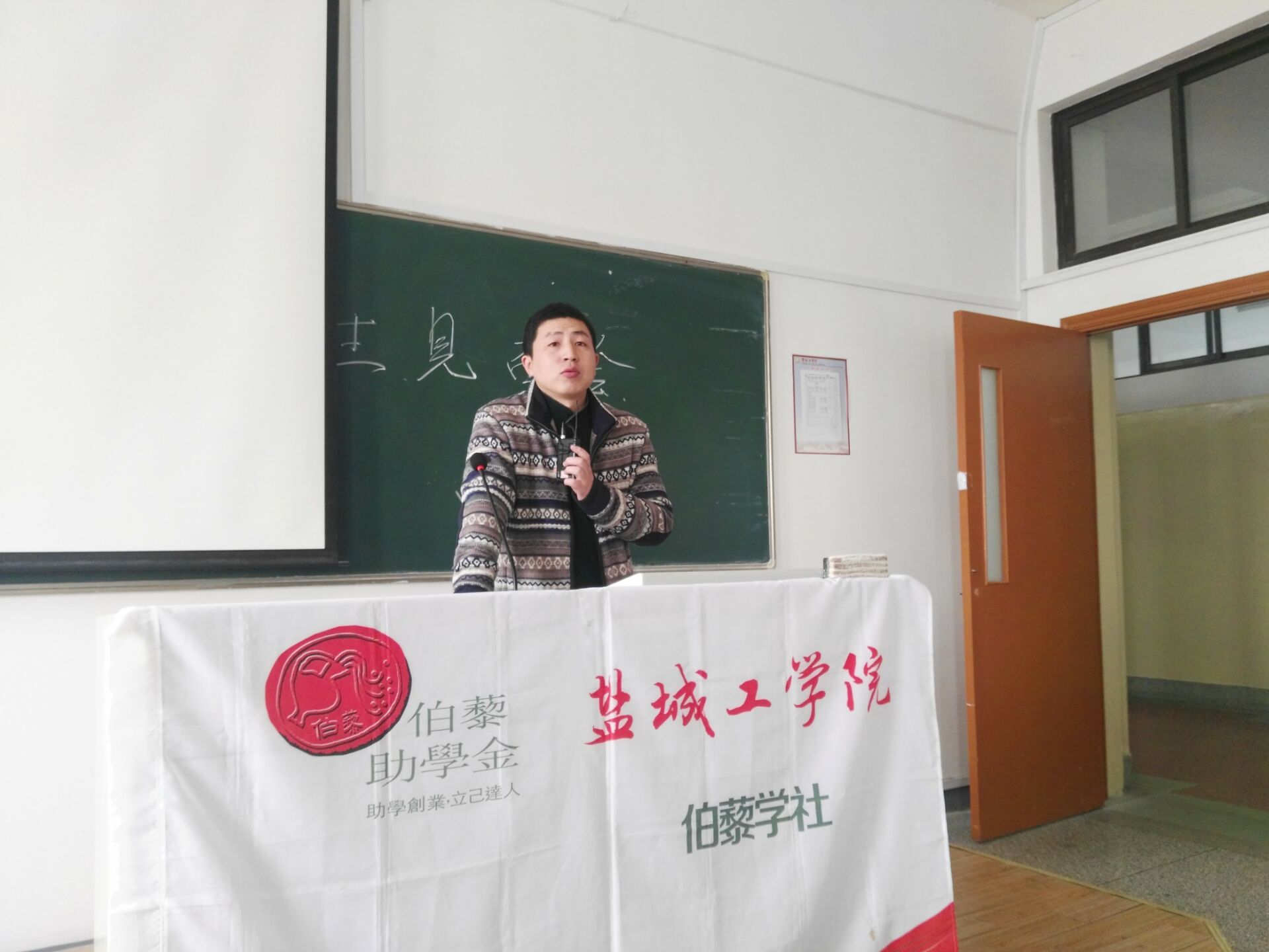 1482768251032064431.jpg 1482768251032064431.jpg