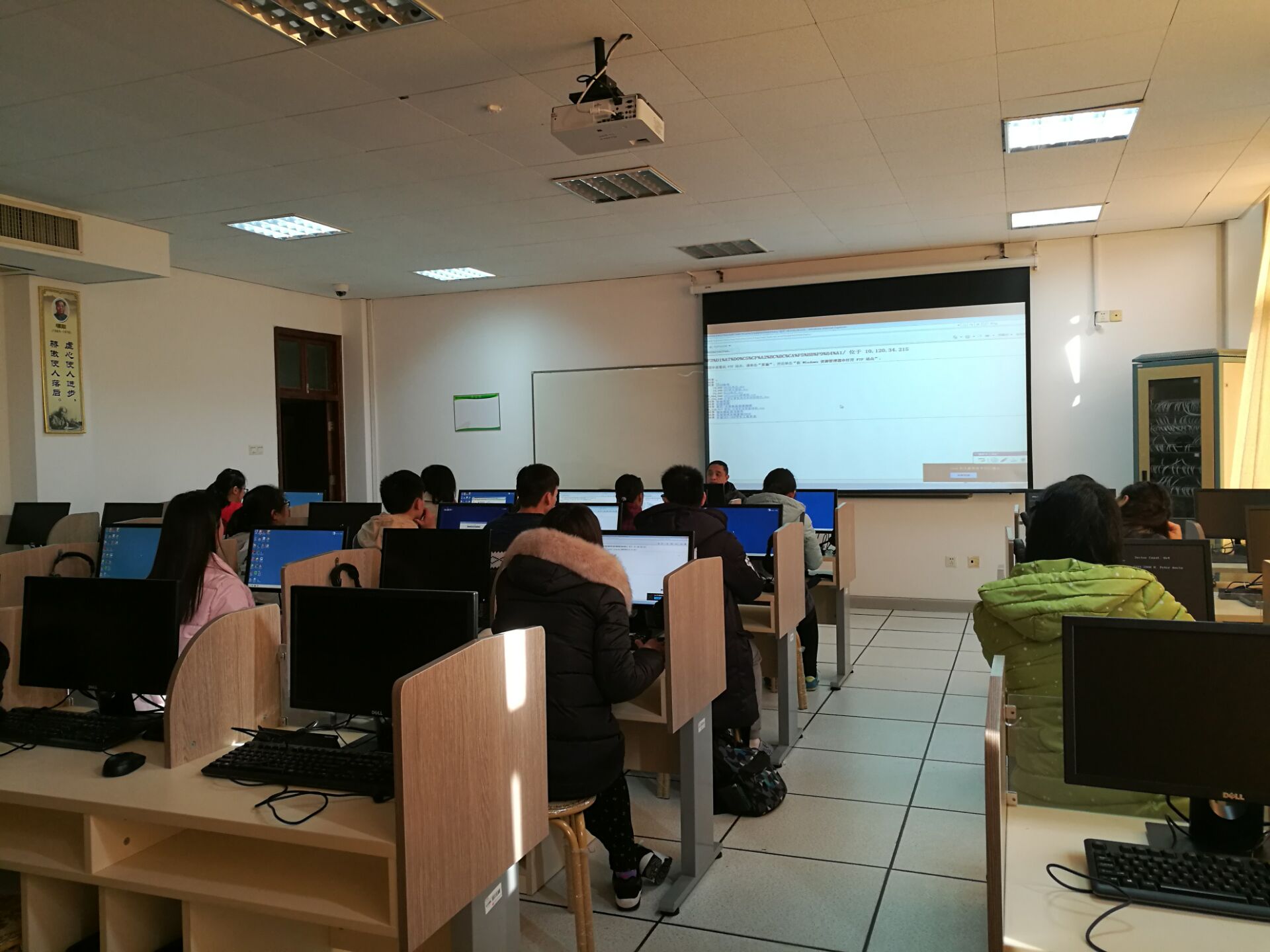 1481537079410083022.jpg FB21ED33EAF658EA746D60D9B0B344F7.jpg