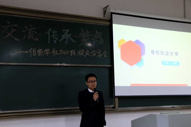 1480430550171001840.jpg IMG_1888.jpg