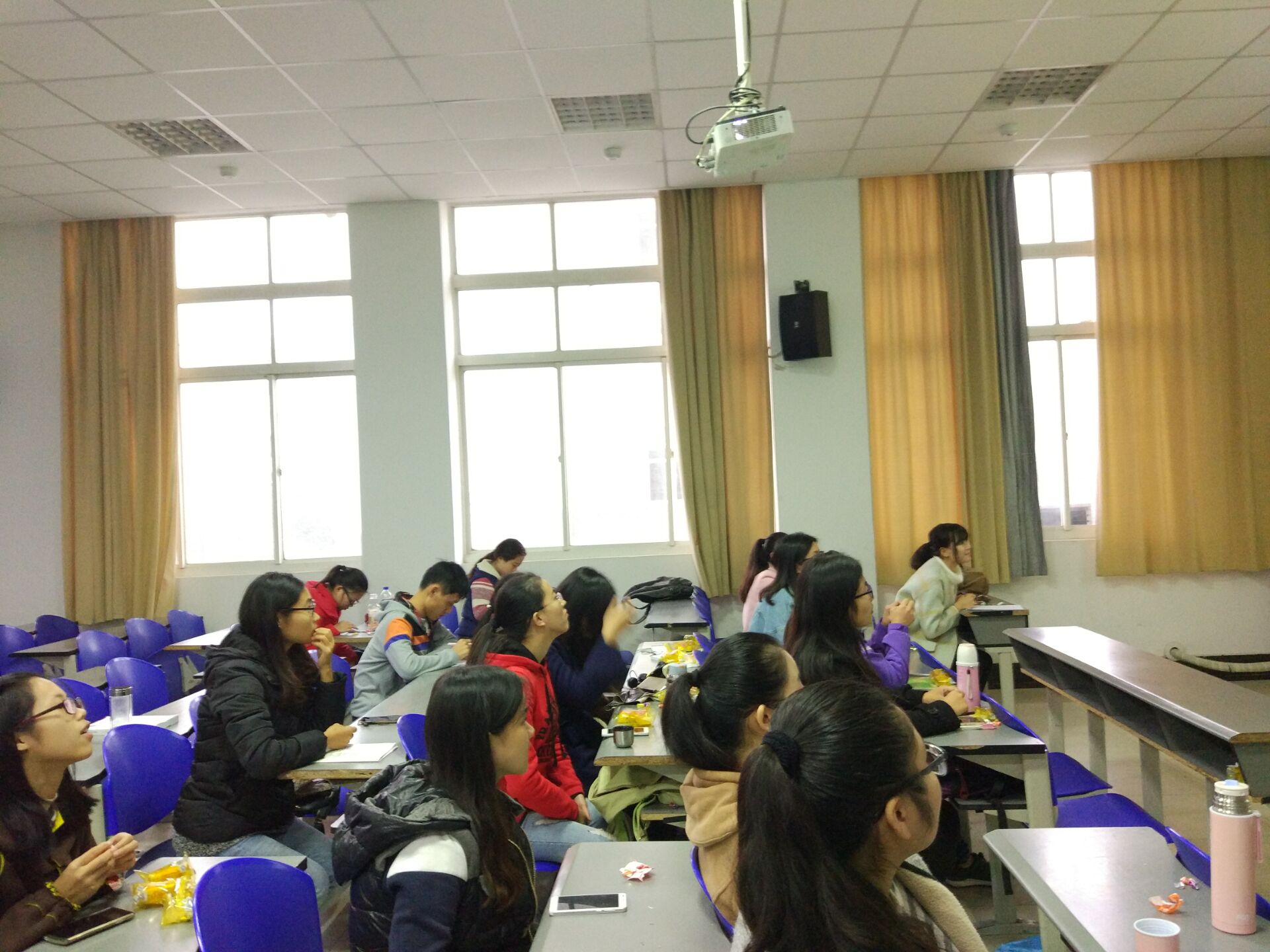 1480402835105090391.jpg 7242C0E8E4950CC75284F5DE9BD76FFB.jpg