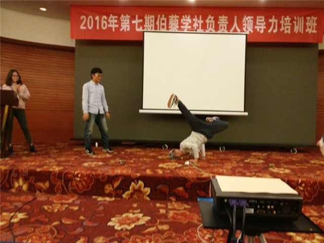 1479745811318081810.jpg mtxx6.jpg